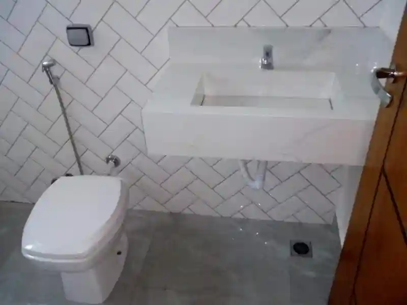 Casa com 3 quartos à venda, 200m² — foto 9 de 16