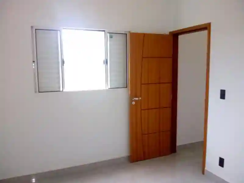 Casa com 3 quartos à venda, 200m² — foto 11 de 16