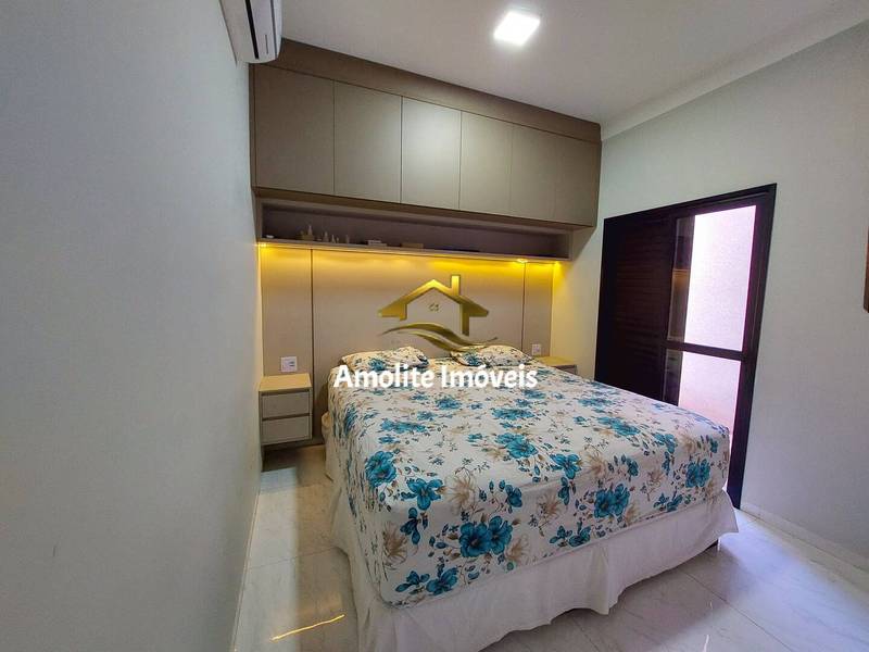 Casa de Condomínio com 3 quartos à venda, 160m² — foto 13 de 38