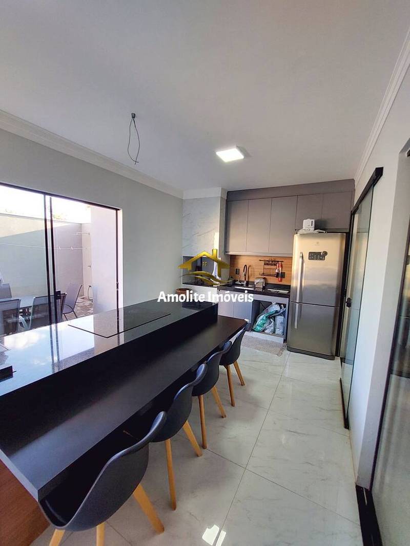 Casa de Condomínio com 3 quartos à venda, 160m² — foto 17 de 38
