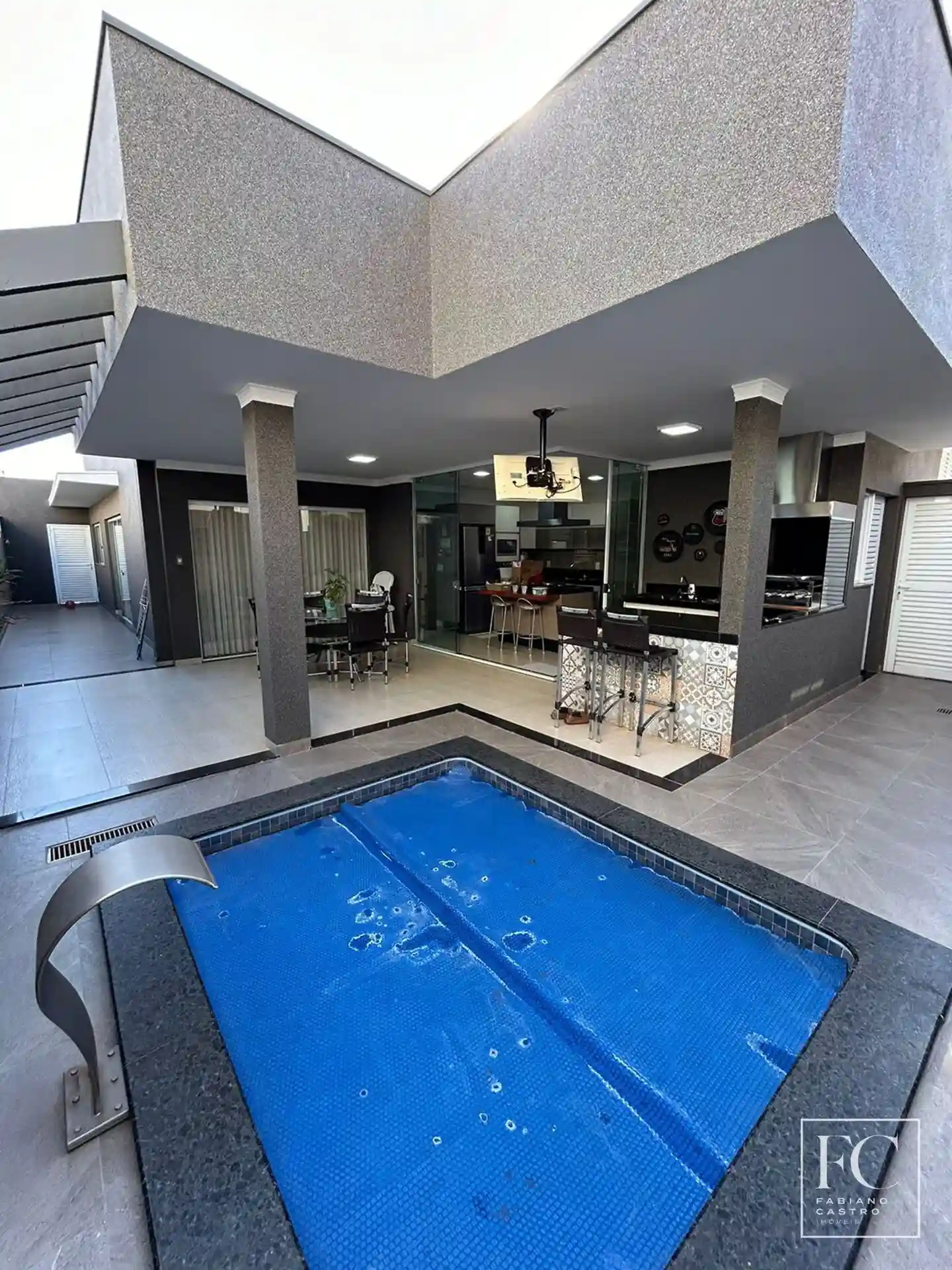 Casa de Condomínio com 3 quartos à venda, 206m² — foto 13 de 20