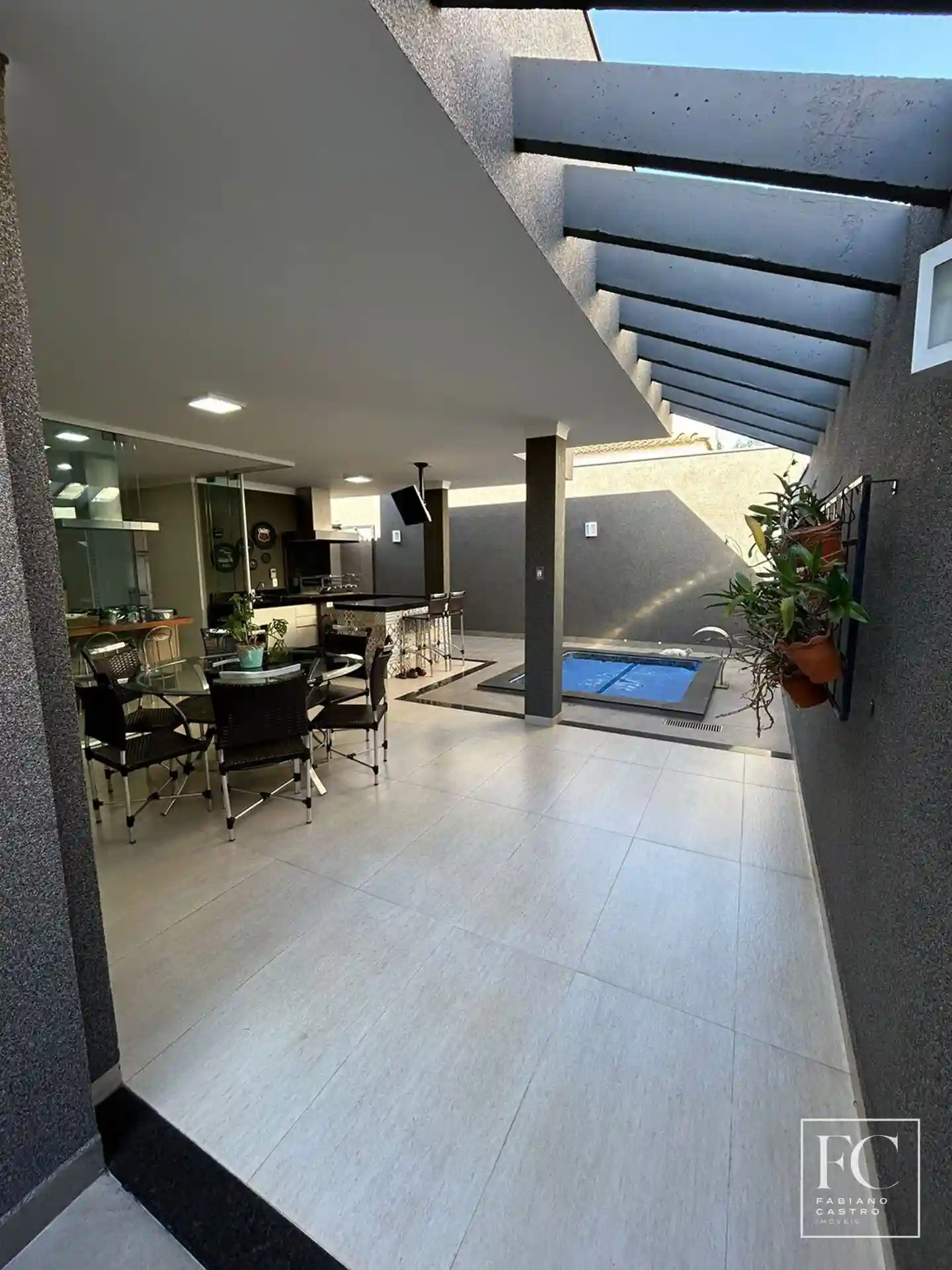 Casa de Condomínio com 3 quartos à venda, 206m² — foto 14 de 20