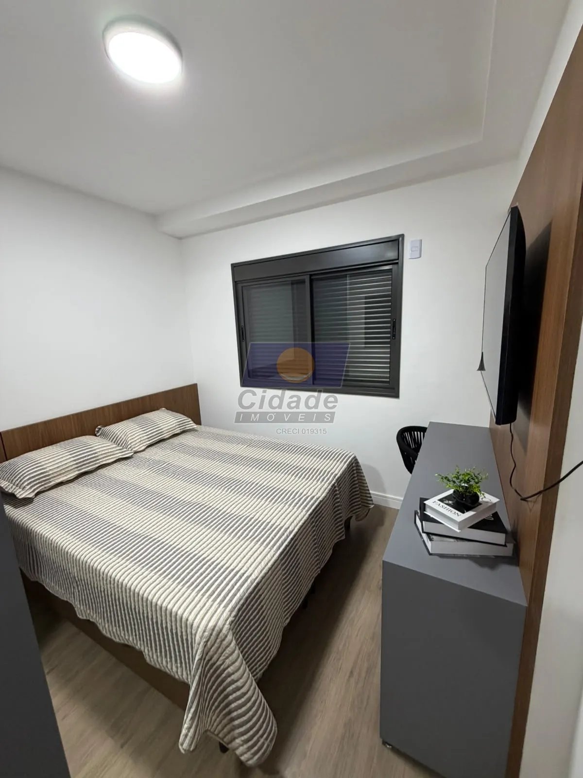 Apartamento com 3 quartos para aluguel, 91m² — foto 9 de 35