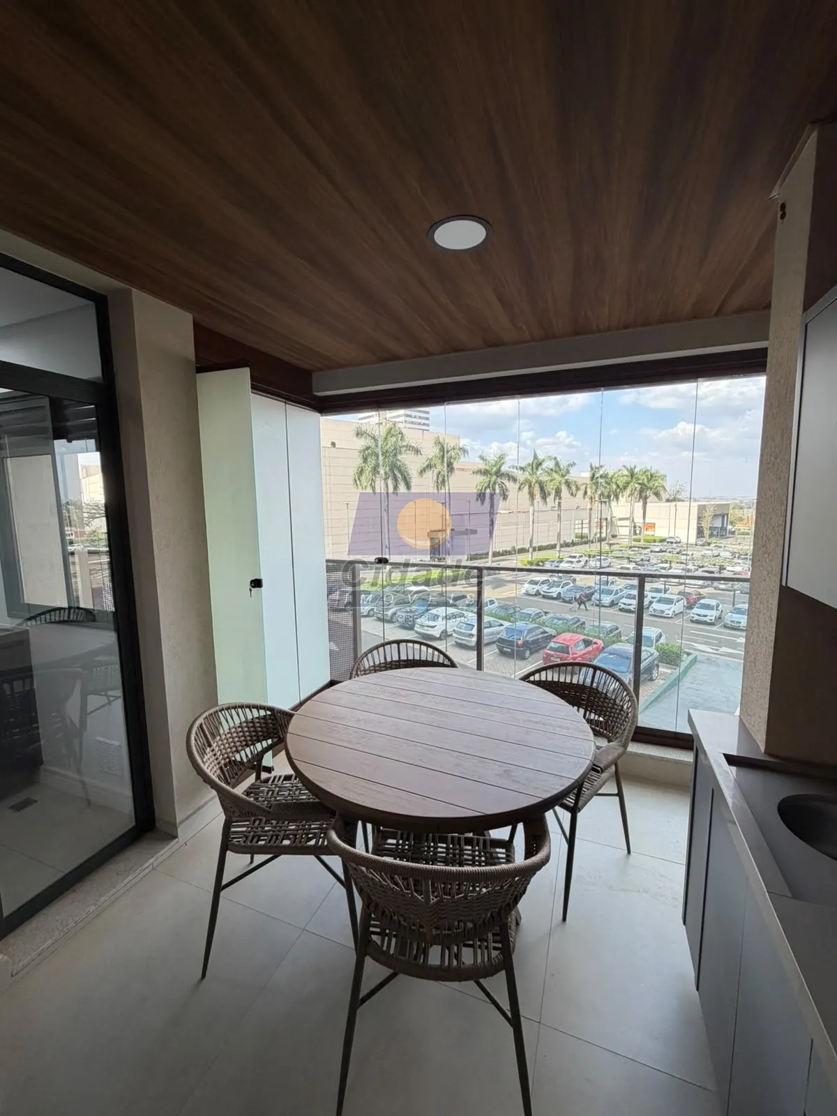 Apartamento com 3 quartos para aluguel, 91m² — foto 3 de 35