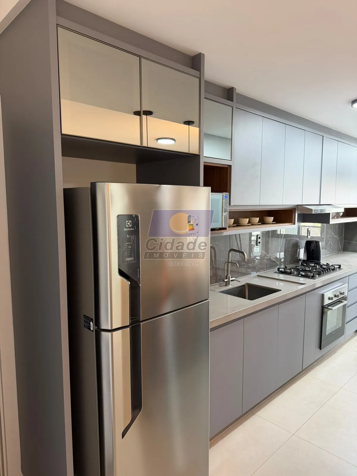 Apartamento com 3 quartos para aluguel, 91m² — foto 8 de 35