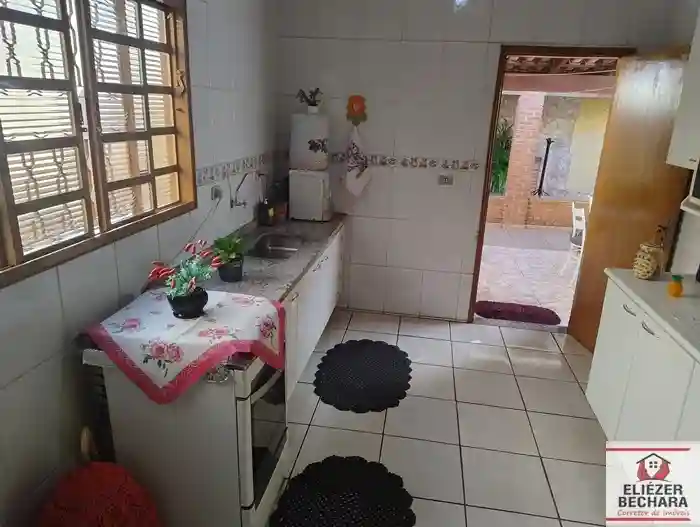 Casa com 3 quartos à venda, 150m² — foto 29 de 53