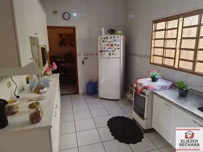 Casa com 3 quartos à venda, 150m² — foto 27 de 53