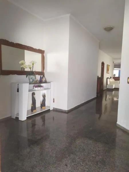 Casa à venda — foto 4 de 5