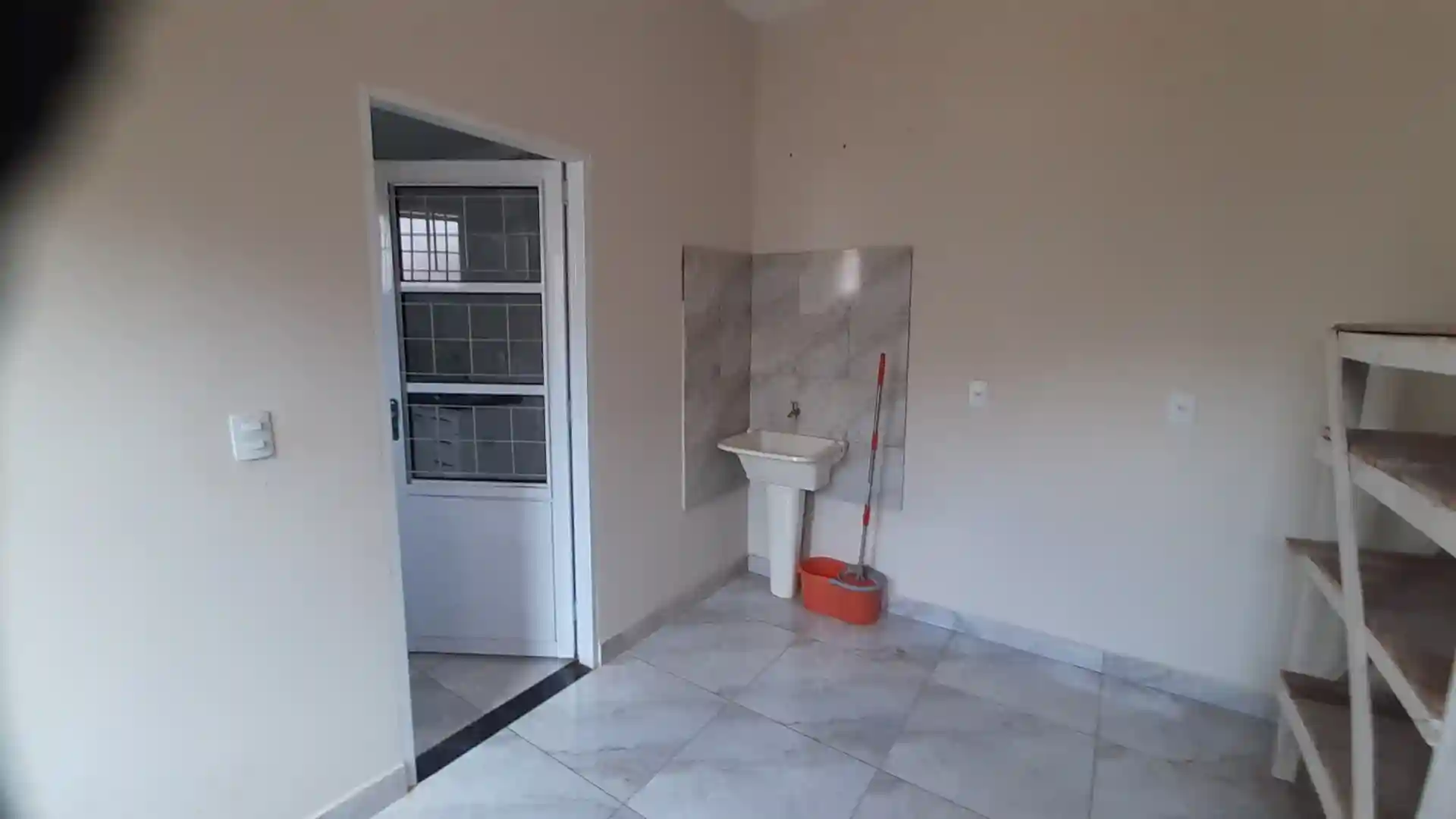 Casa com 2 quartos à venda, 80m² — foto 7 de 12