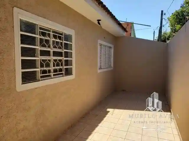 Casa com 3 quartos à venda, 150m² — foto 1 de 19