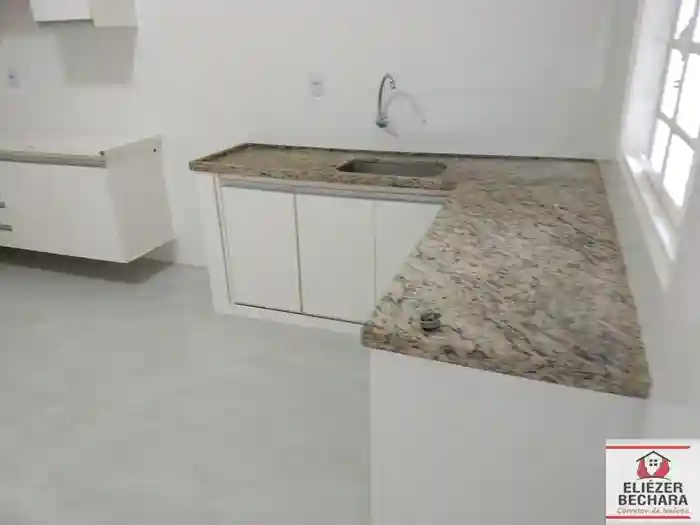 Casa com 3 quartos à venda, 220m² — foto 49 de 51