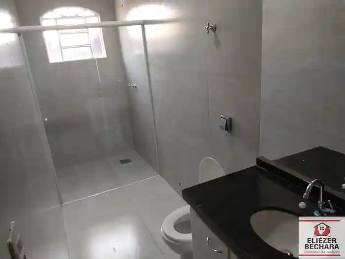 Casa com 3 quartos à venda, 220m² — foto 29 de 51