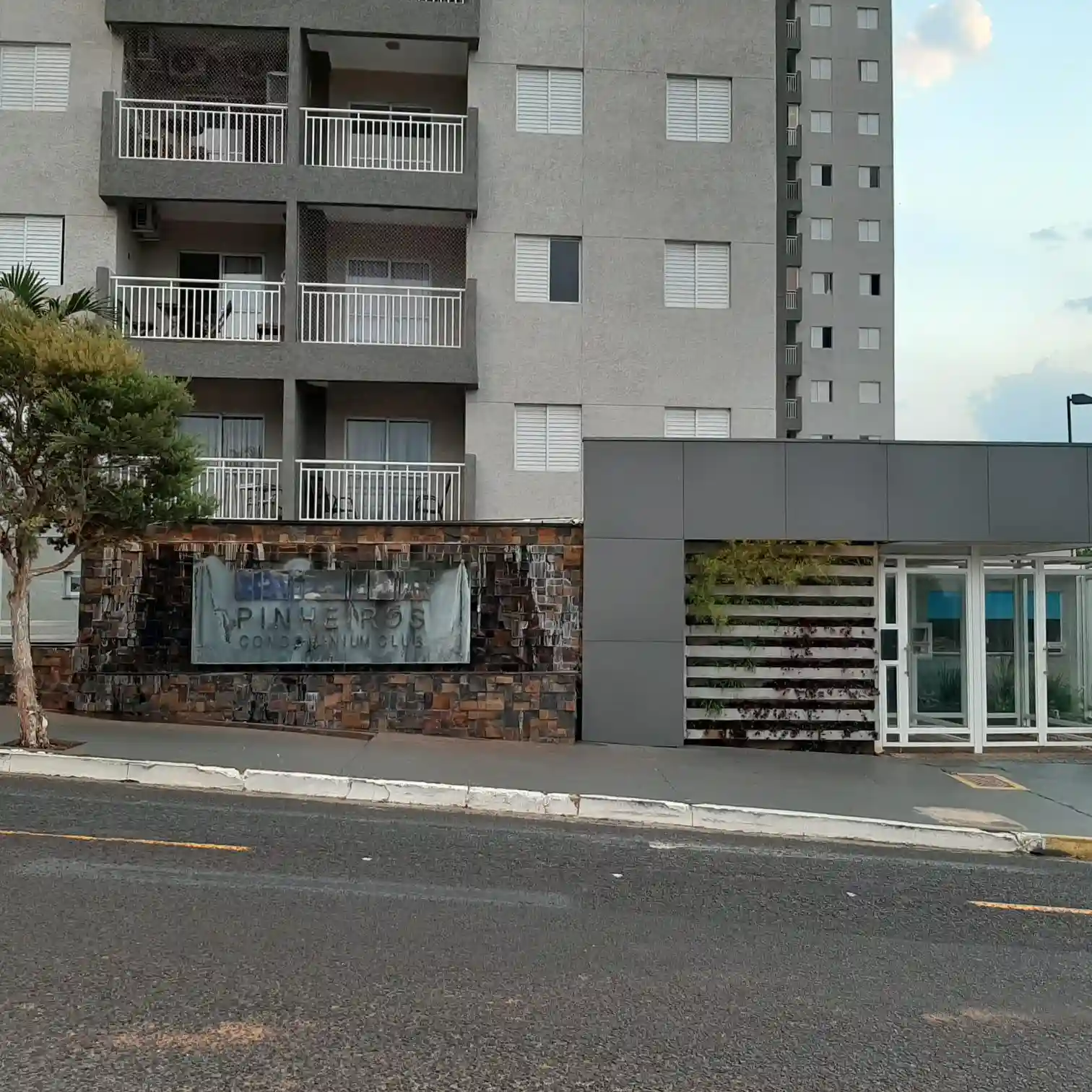 Apartamento com 2 quartos para aluguel, 85m² — foto 14 de 18