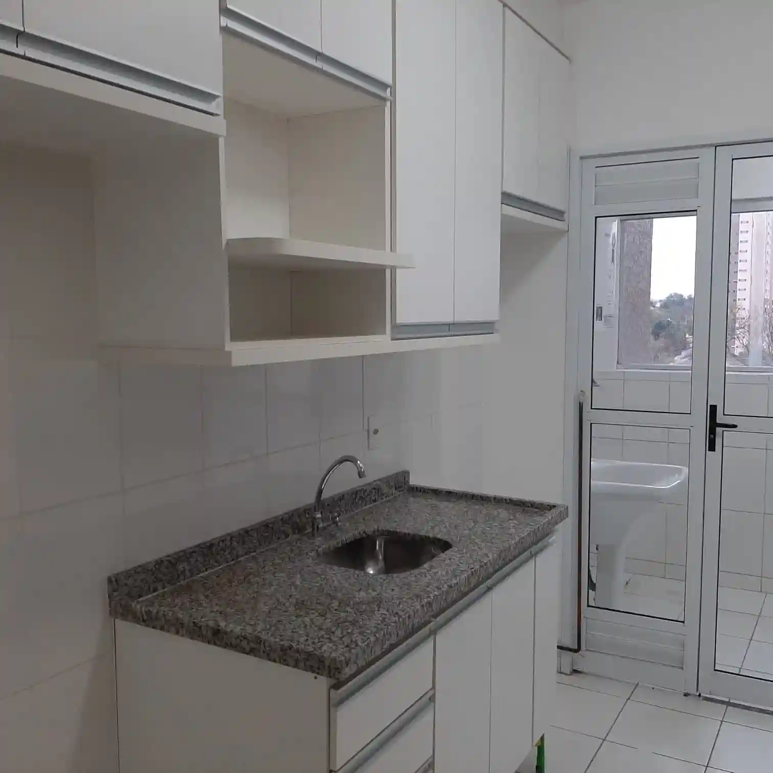 Apartamento com 2 quartos para aluguel, 85m² — foto 5 de 18