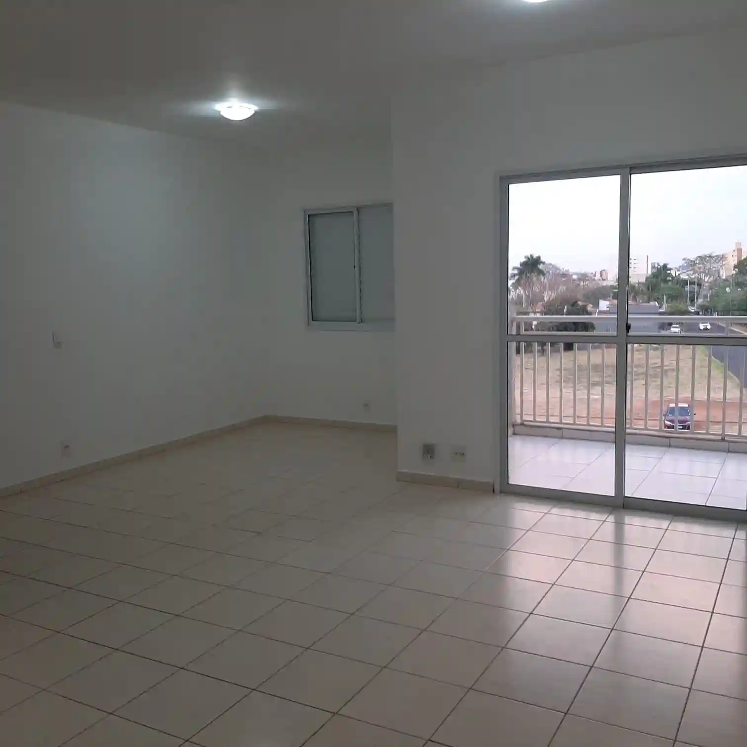 Apartamento com 2 quartos para aluguel, 85m² — foto 3 de 18