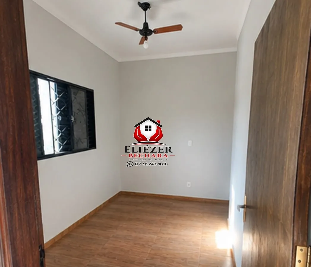 Casa com 2 quartos à venda, 120m² — foto 2 de 3