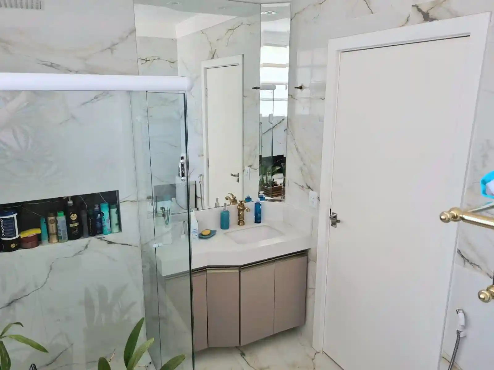 Apartamento com 4 quartos à venda, 180m² — foto 20 de 25