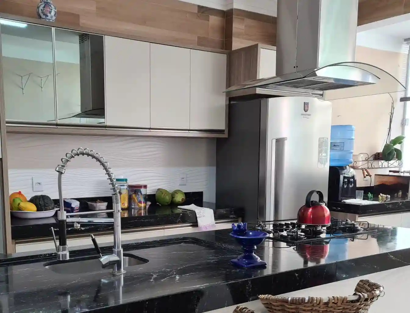 Apartamento com 4 quartos à venda, 180m² — foto 3 de 25
