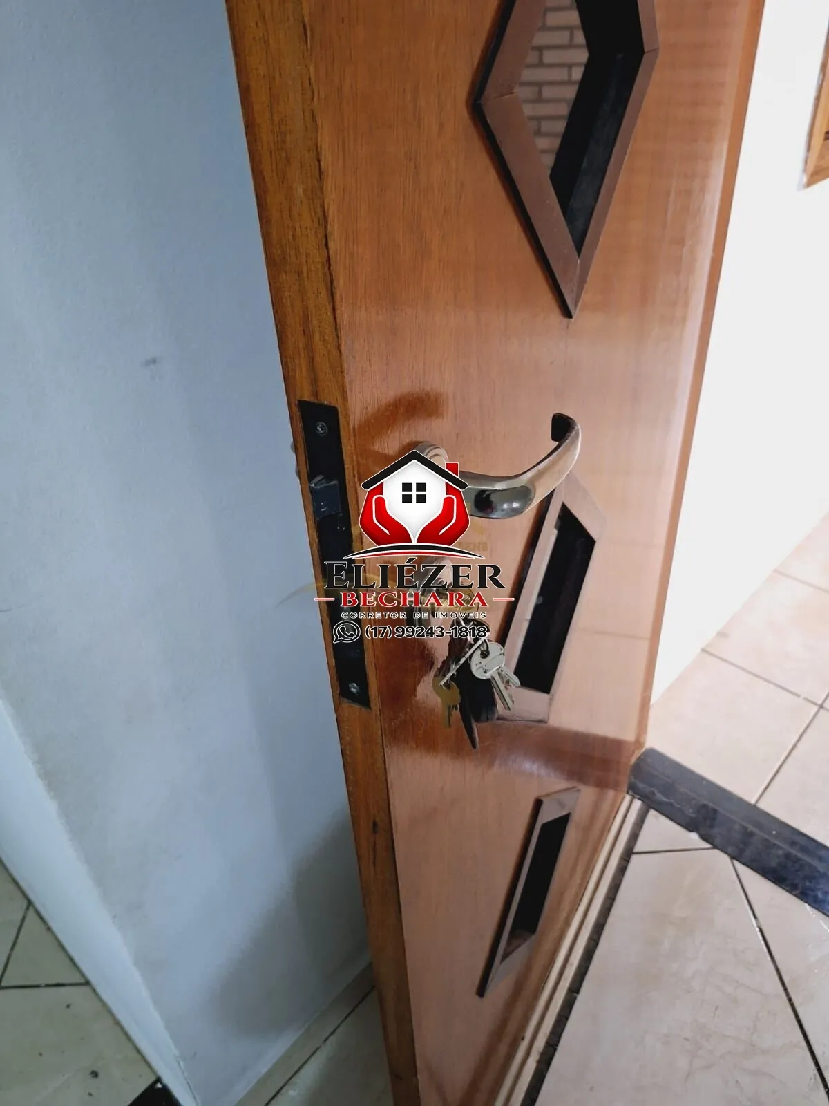 Casa com 3 quartos à venda, 180m² — foto 3 de 30