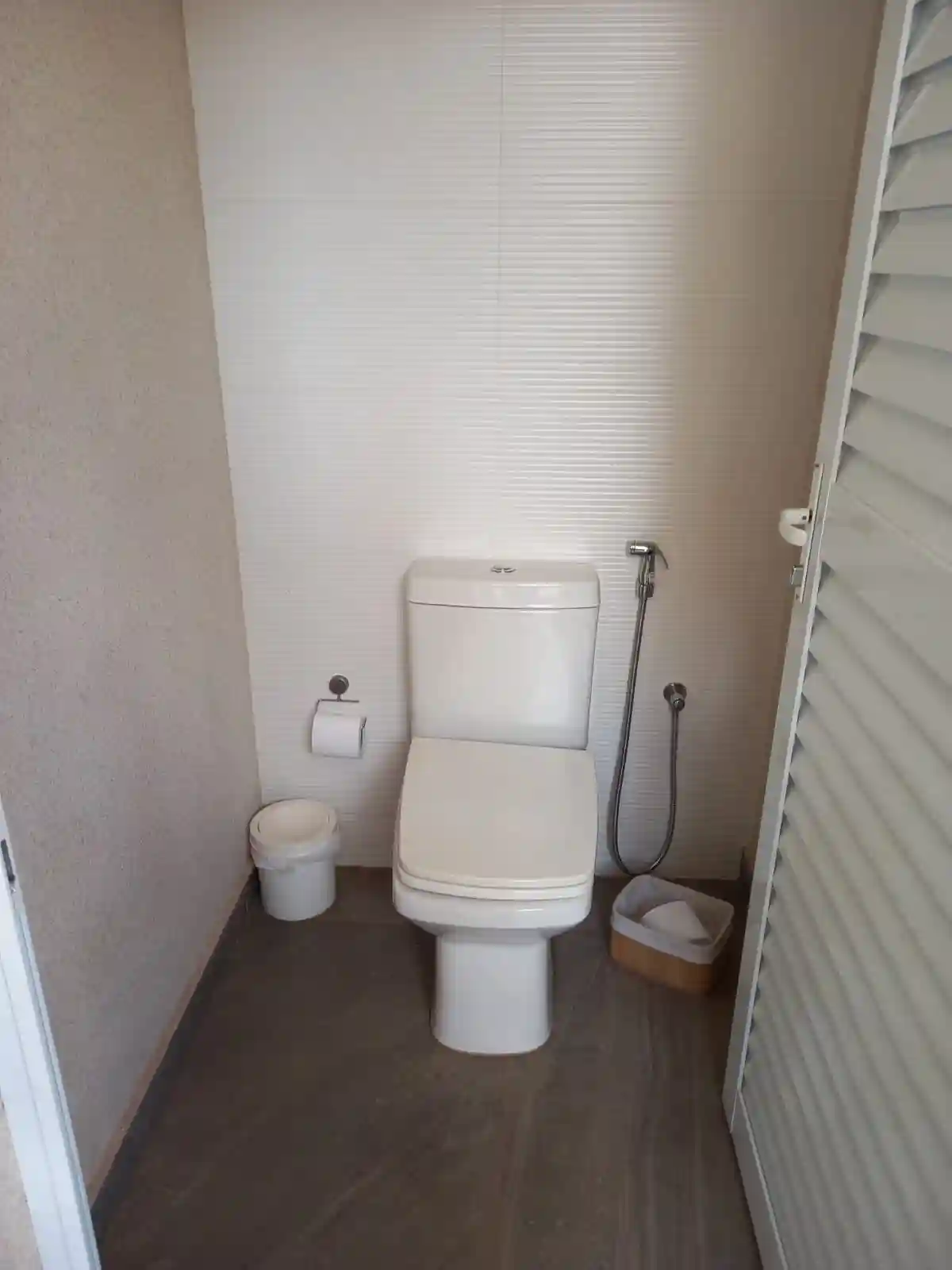 Casa de Condomínio com 3 quartos à venda, 230m² — foto 18 de 29