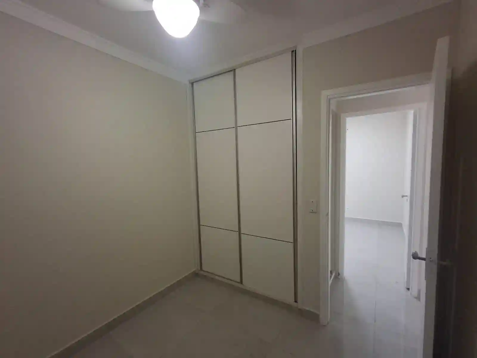 Casa com 3 quartos à venda, 100m² — foto 9 de 11