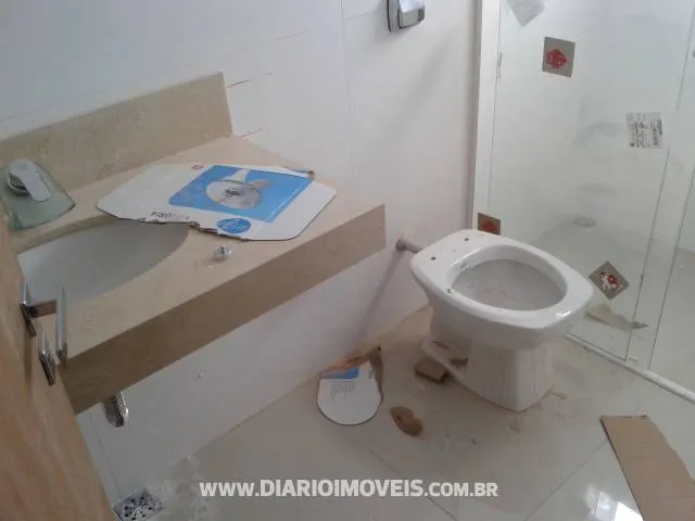 Casa de Condomínio à venda — foto 2 de 4