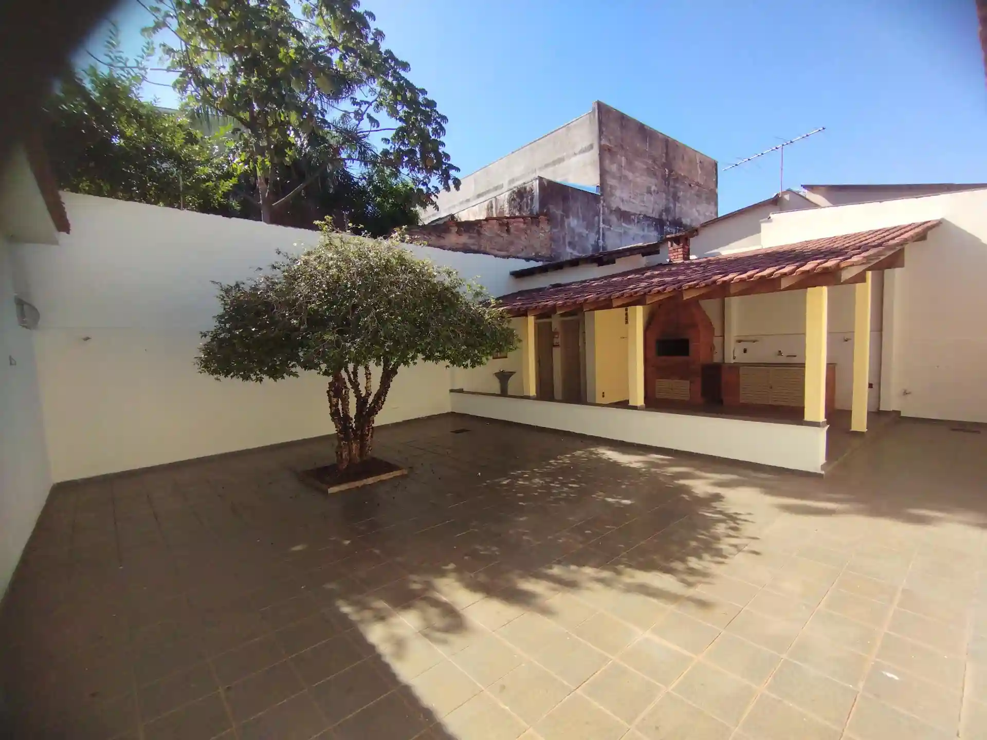 Casa com 3 quartos à venda, 268m² — foto 49 de 55