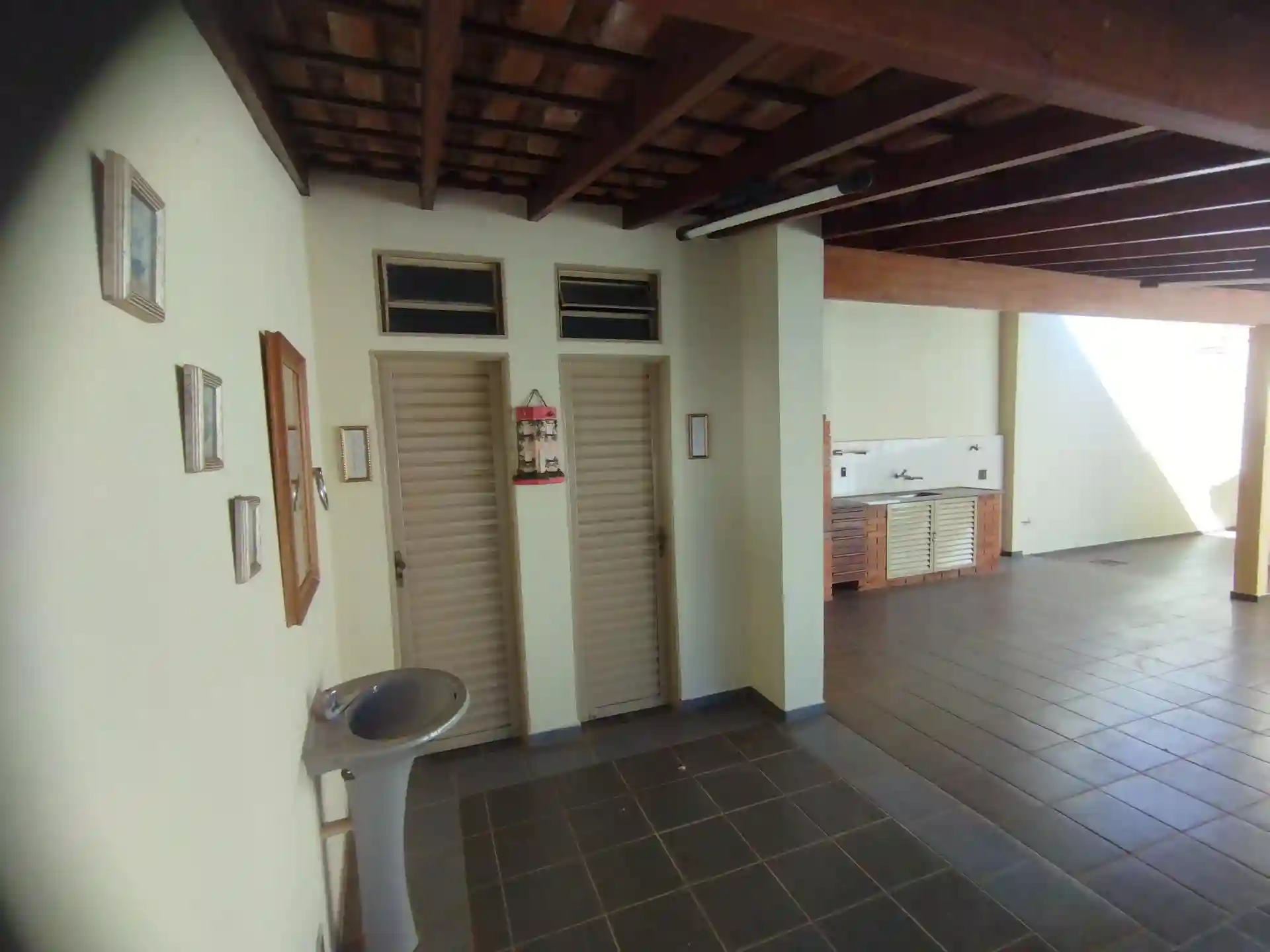 Casa com 3 quartos à venda, 268m² — foto 47 de 55