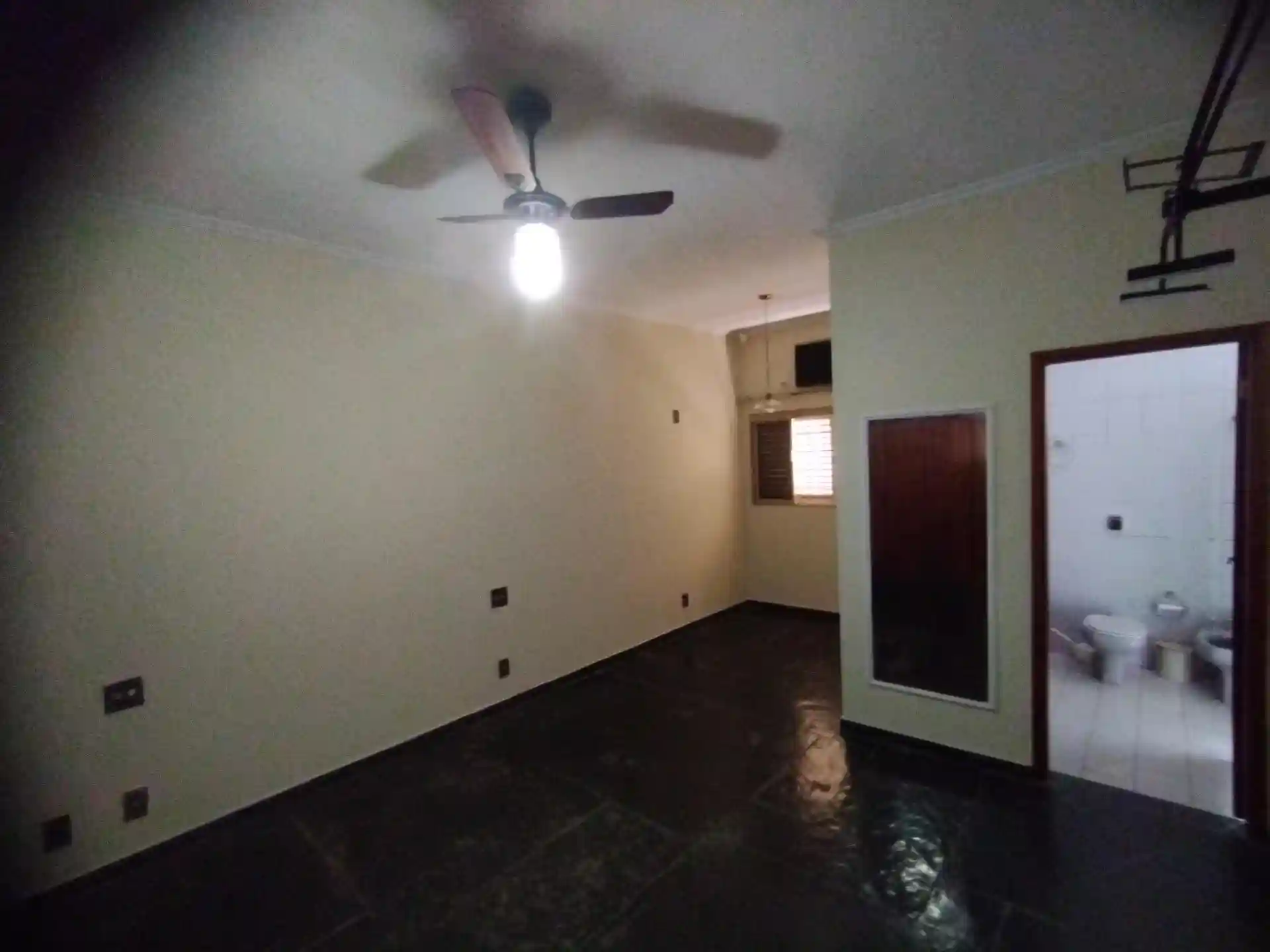 Casa com 3 quartos à venda, 268m² — foto 30 de 55