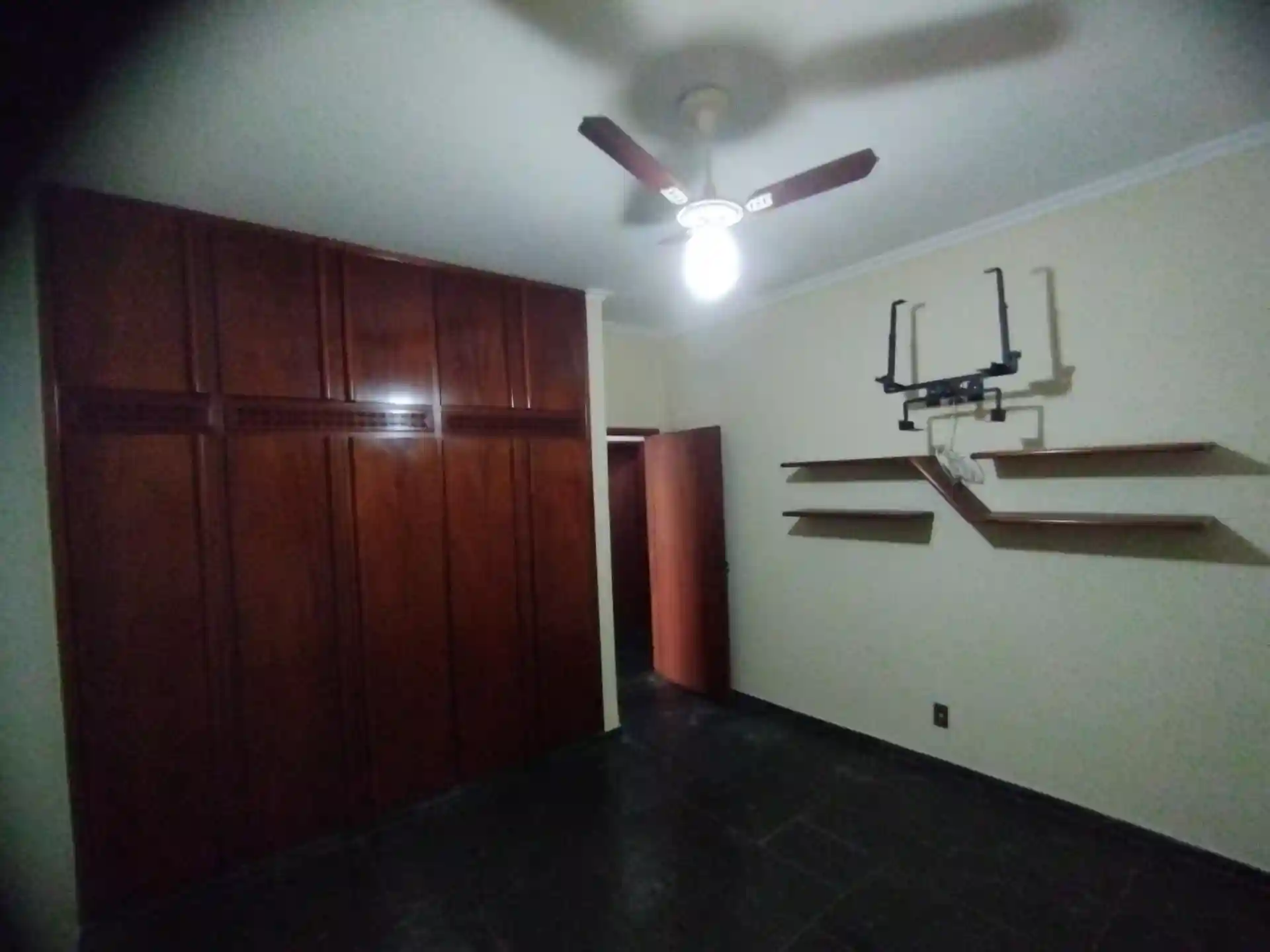 Casa com 3 quartos à venda, 268m² — foto 20 de 55