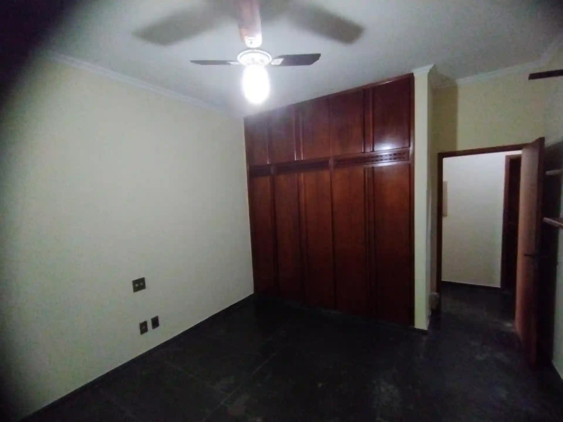 Casa com 3 quartos à venda, 268m² — foto 19 de 55