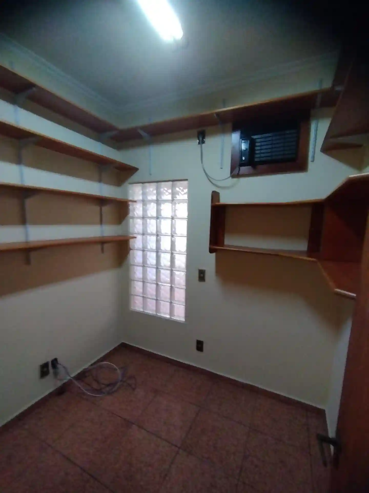 Casa com 3 quartos à venda, 268m² — foto 9 de 55