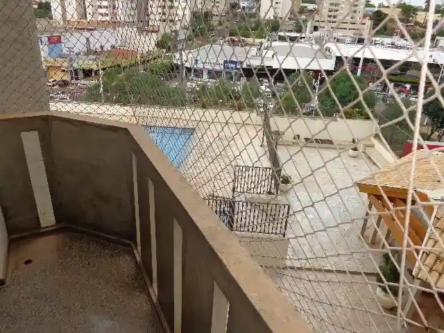 Apartamento com 3 quartos à venda, 178m² — foto 8 de 19