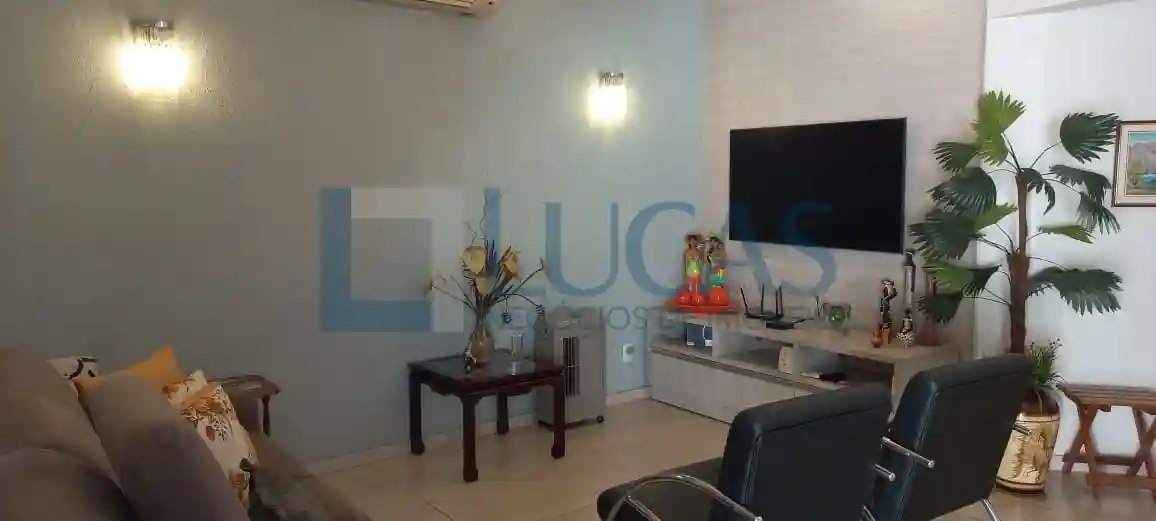 Casa de Condomínio com 3 quartos à venda, 220m² — foto 14 de 35