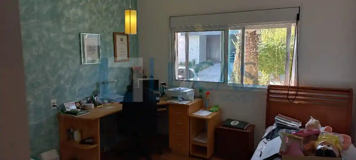 Casa de Condomínio com 3 quartos à venda, 220m² — foto 31 de 35