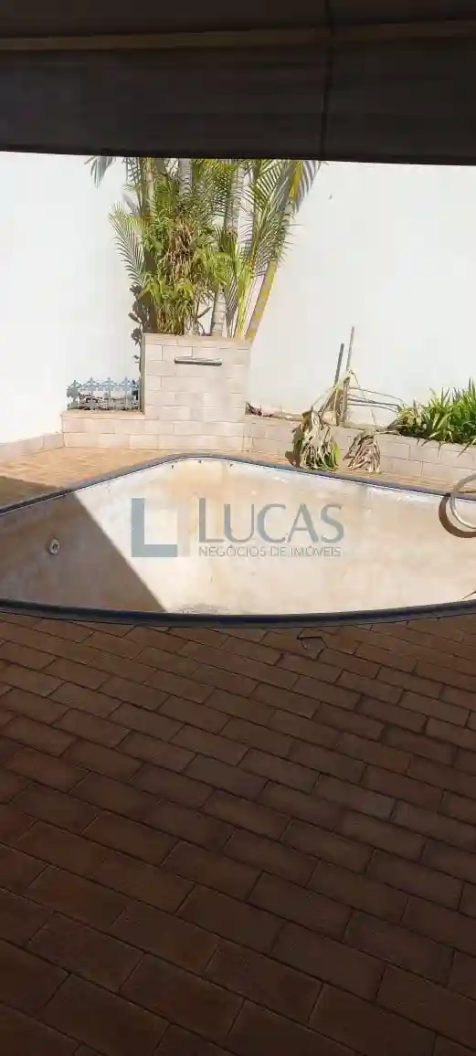 Casa de Condomínio com 3 quartos à venda, 220m² — foto 35 de 35