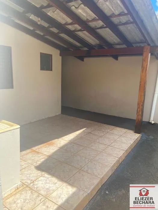 Casa à venda — foto 5 de 11