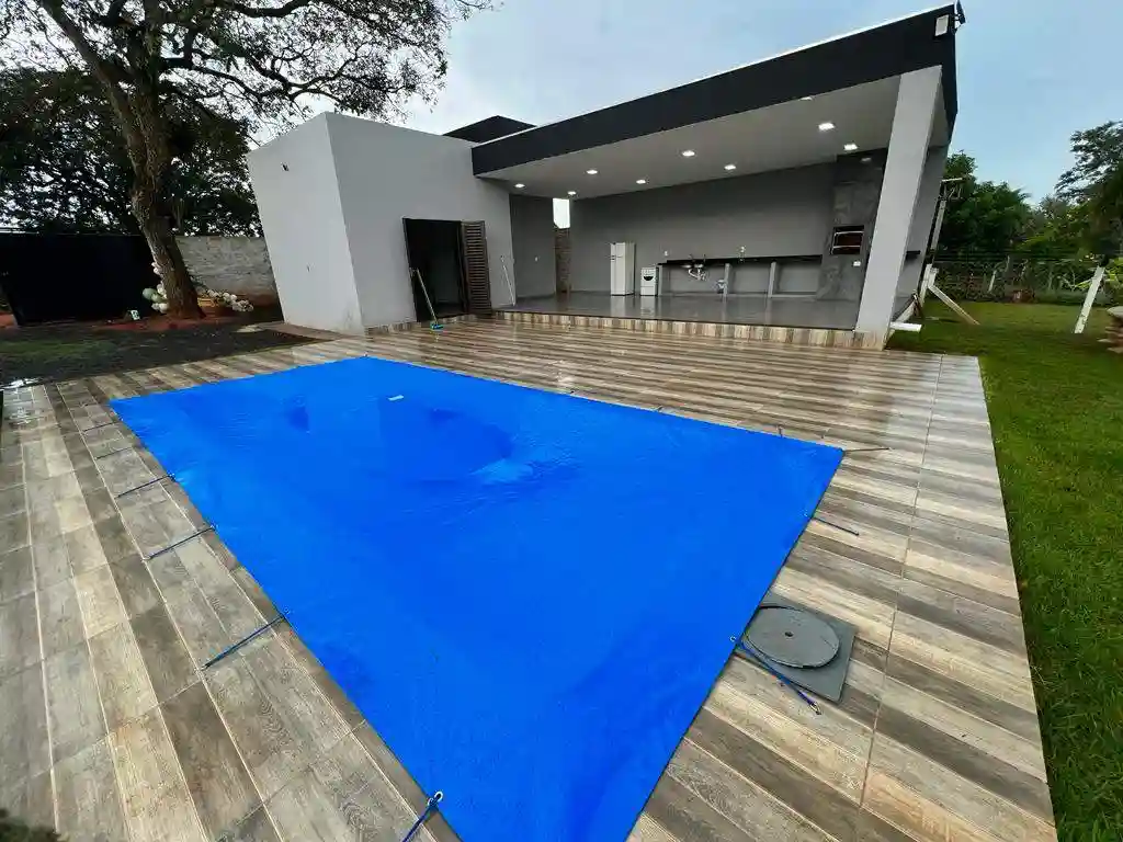 Fazenda / Sítio / Chácara com 1 quarto à venda, 1008m² — foto 1 de 9