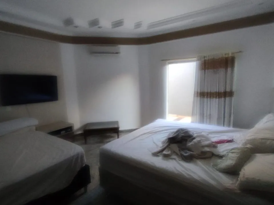 Casa com 4 quartos à venda, 300m² — foto 6 de 26