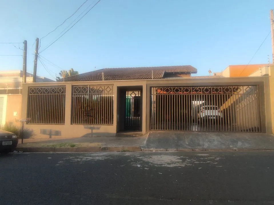 Casa com 4 quartos à venda, 300m² — foto 8 de 26