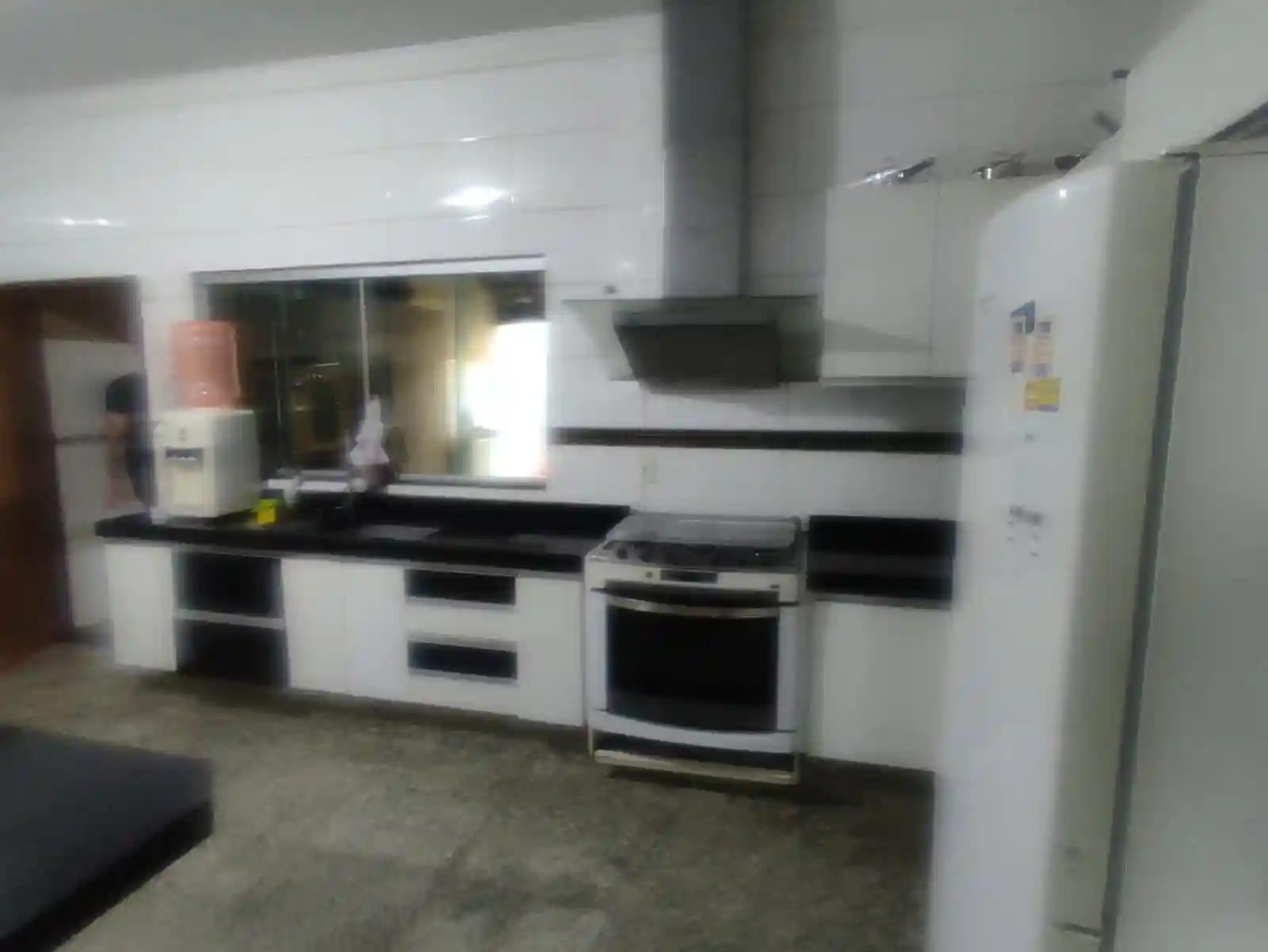 Casa com 4 quartos à venda, 300m² — foto 9 de 26