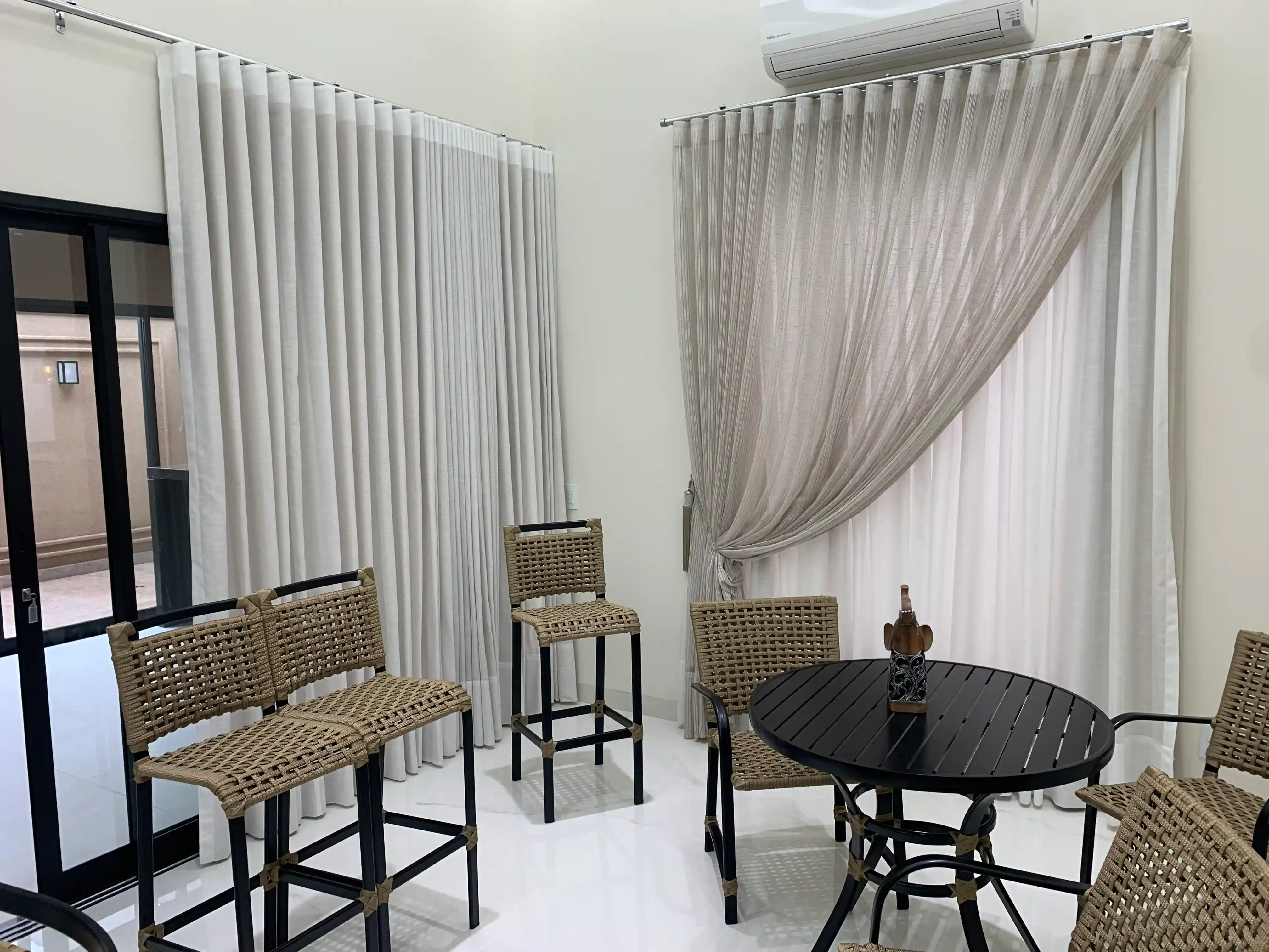 Casa de Condomínio com 3 quartos à venda, 200m² — foto 11 de 35