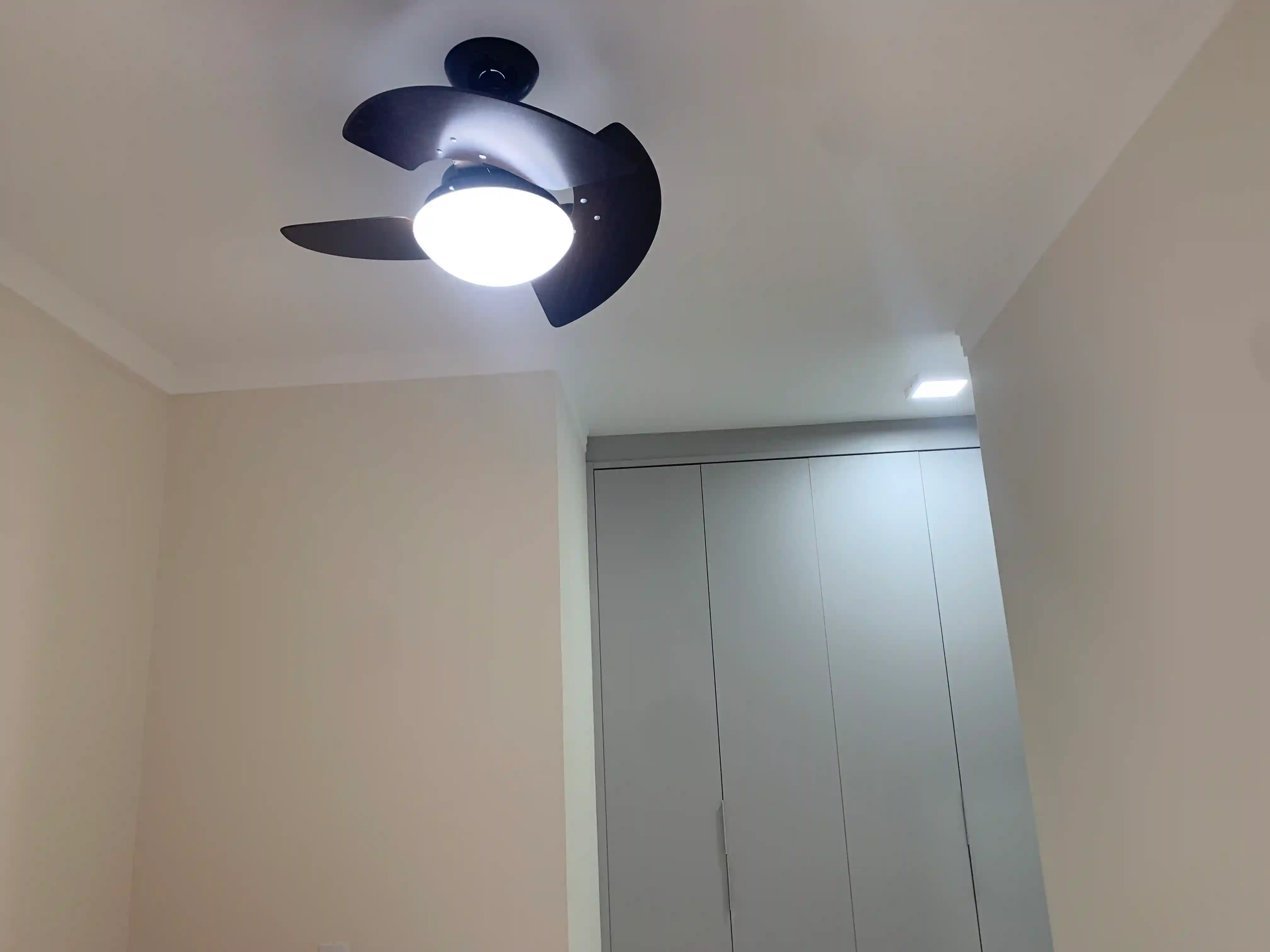 Casa de Condomínio com 3 quartos à venda, 200m² — foto 35 de 35