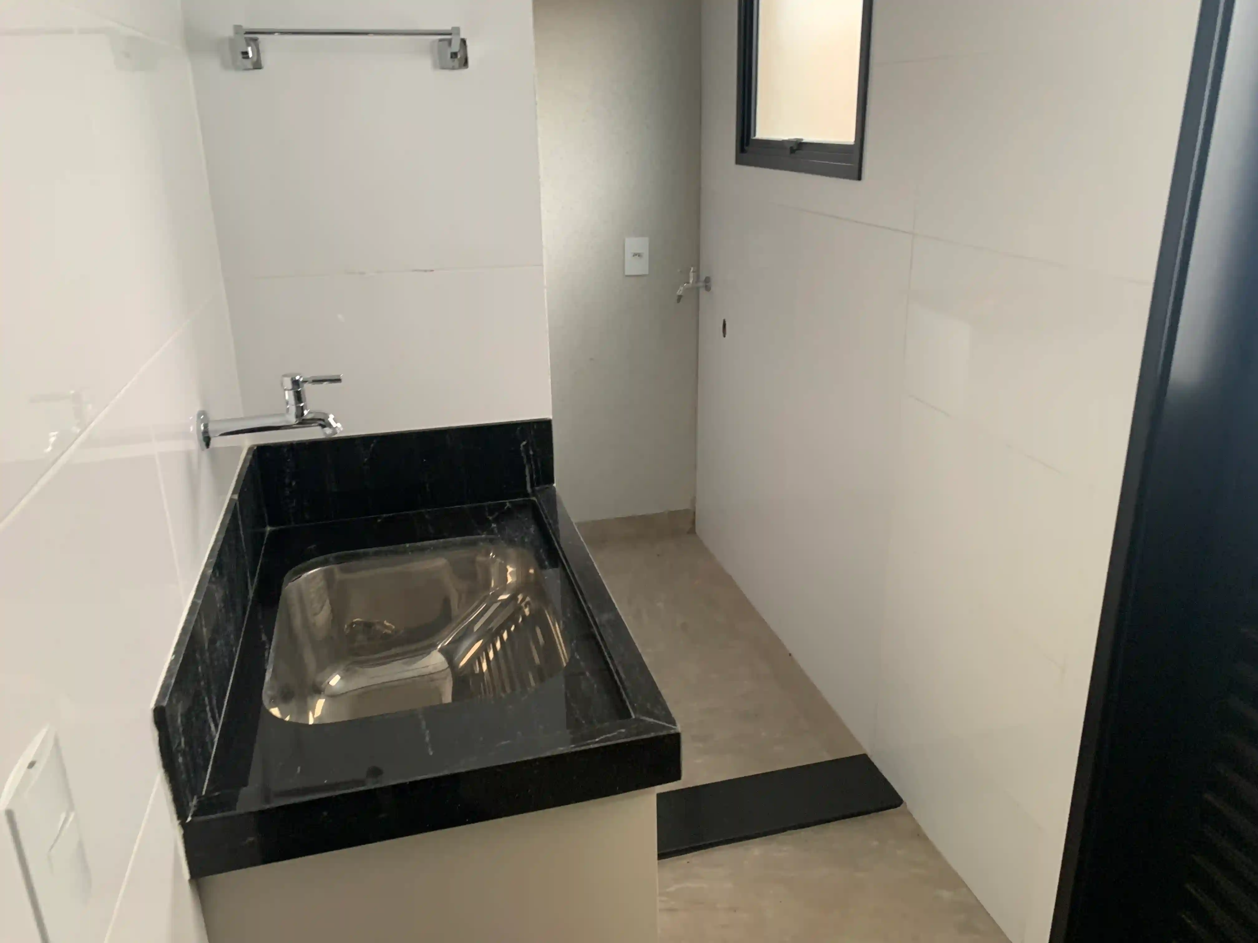Casa de Condomínio com 3 quartos à venda, 200m² — foto 19 de 35
