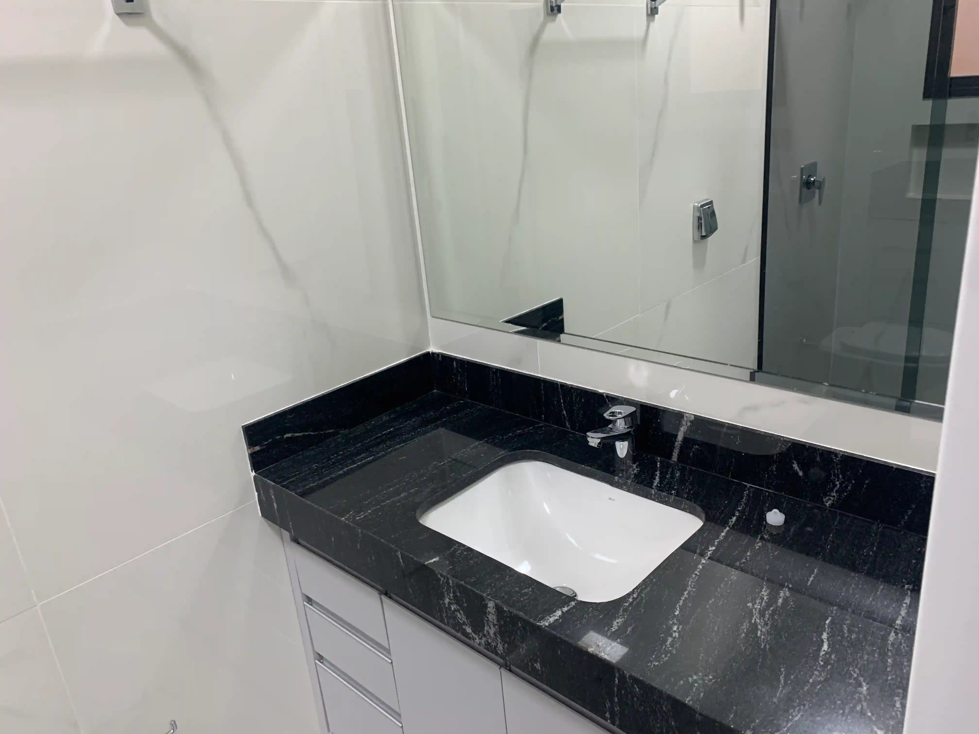 Casa de Condomínio com 3 quartos à venda, 200m² — foto 31 de 35