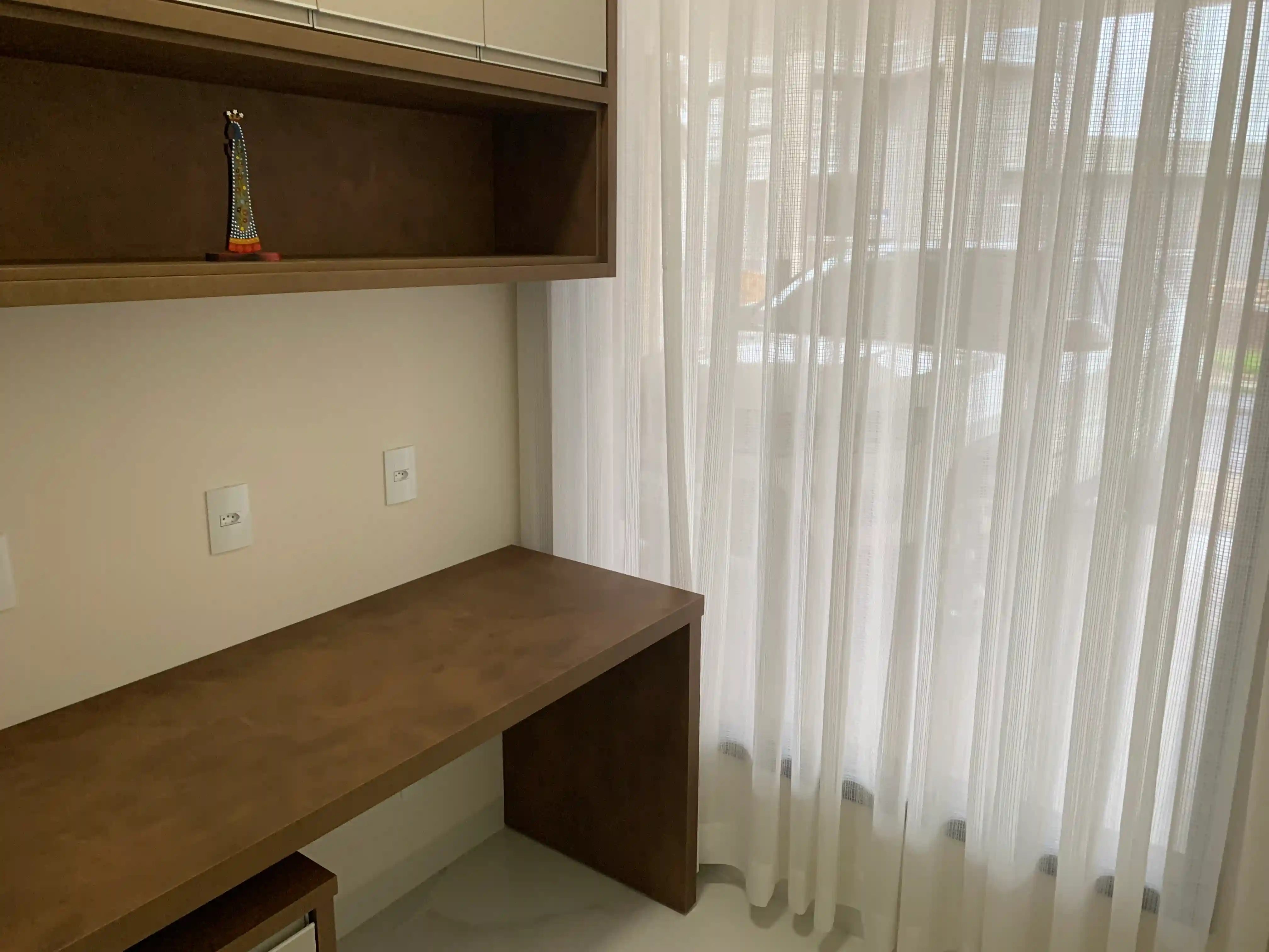 Casa de Condomínio com 3 quartos à venda, 200m² — foto 4 de 35
