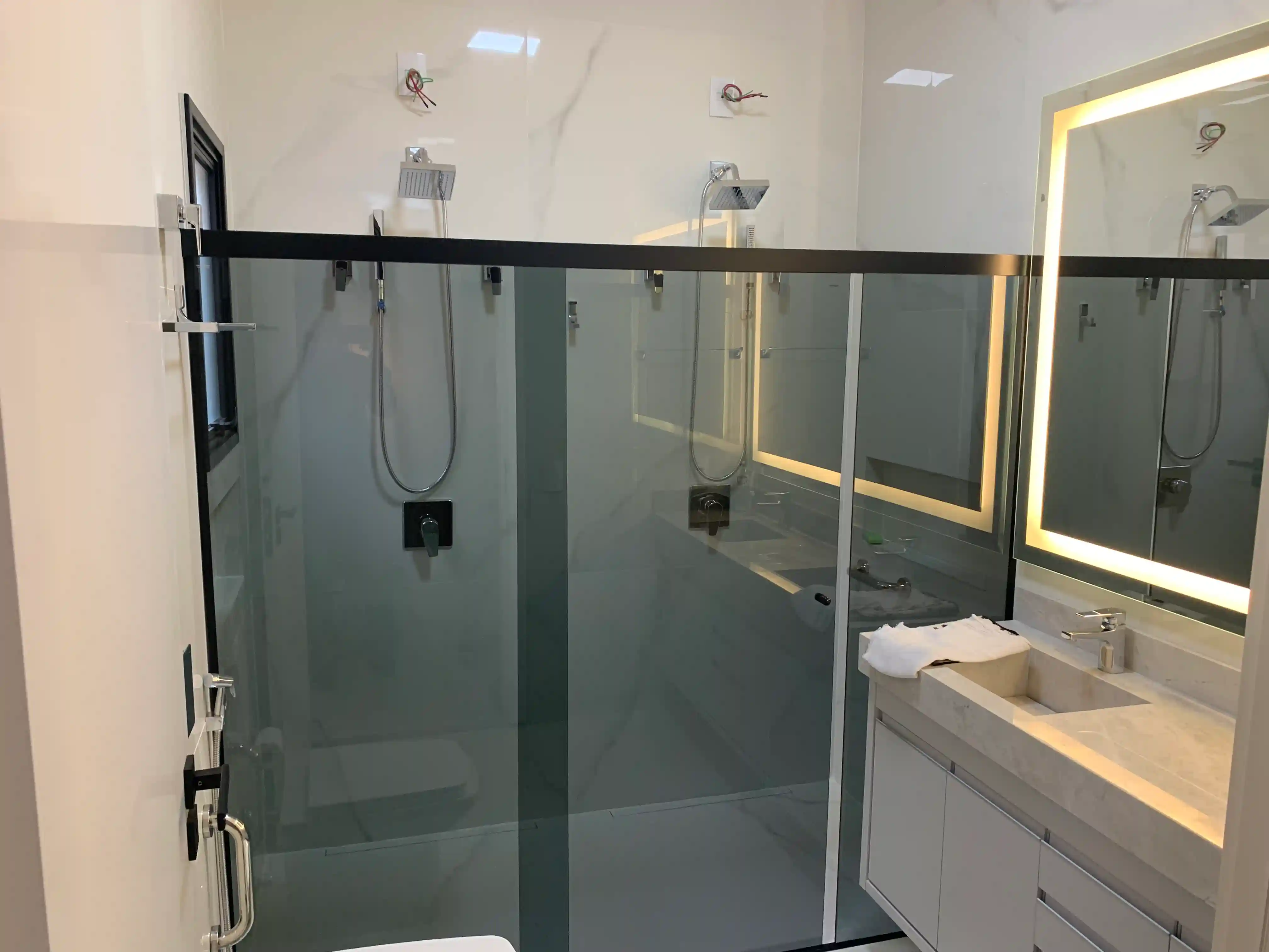 Casa de Condomínio com 3 quartos à venda, 200m² — foto 27 de 35