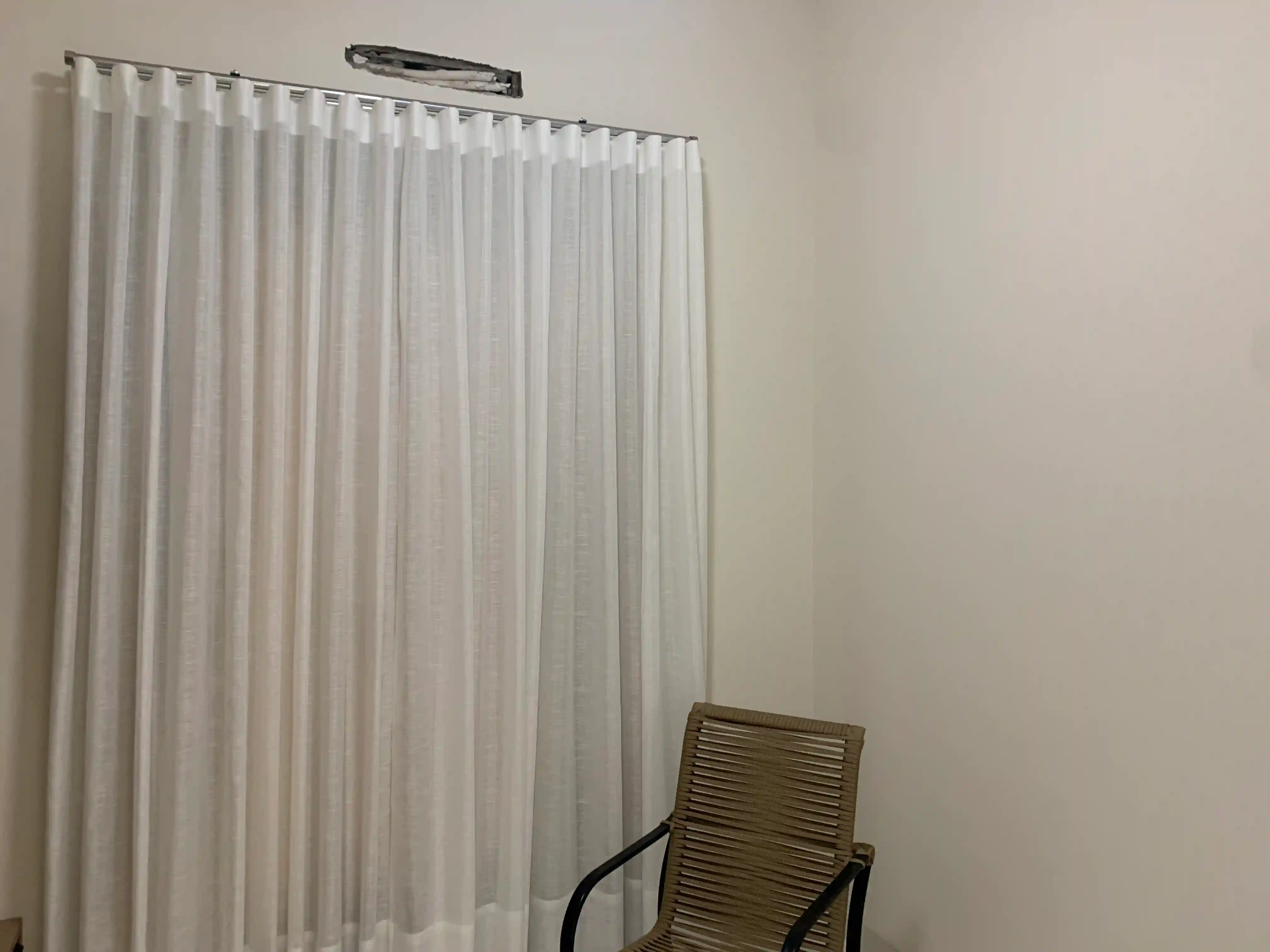 Casa de Condomínio com 3 quartos à venda, 200m² — foto 8 de 35