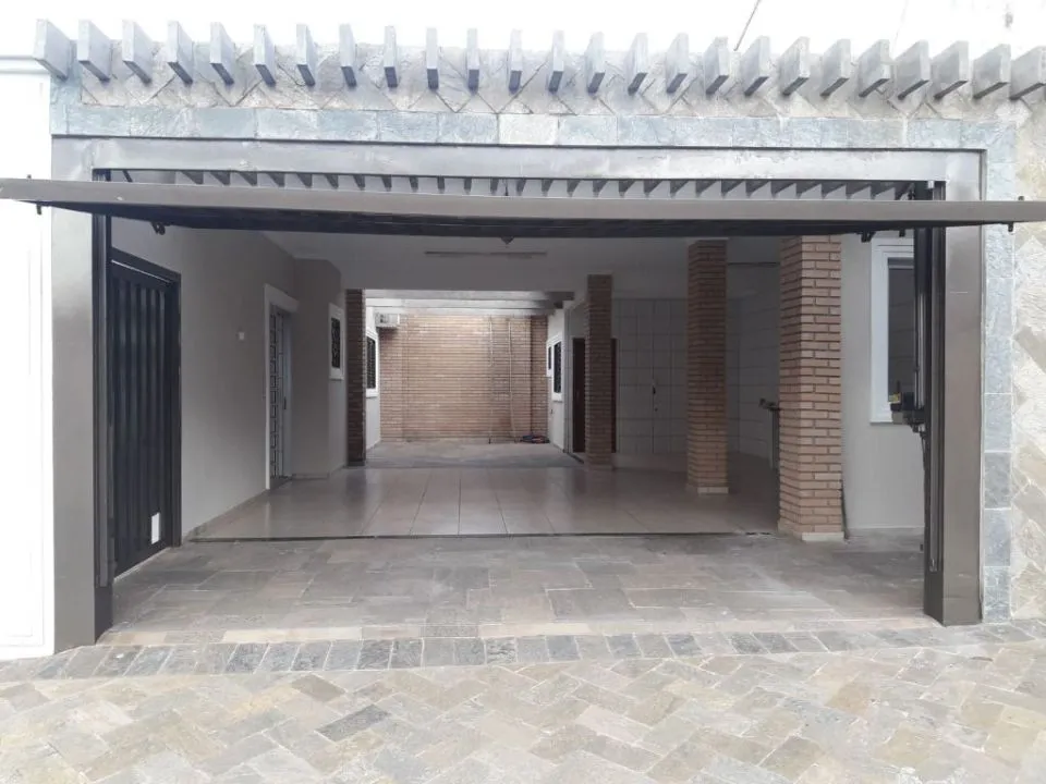 Casa à venda — foto 5 de 10