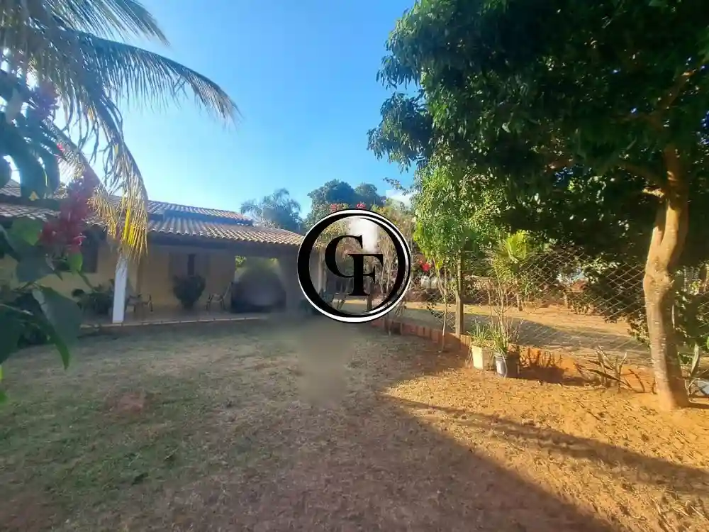 Fazenda / Sítio / Chácara com 3 quartos à venda, 1000m² — foto 2 de 22